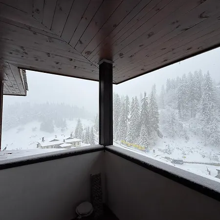 Pamporovo Living Cozy Mountain Apartment