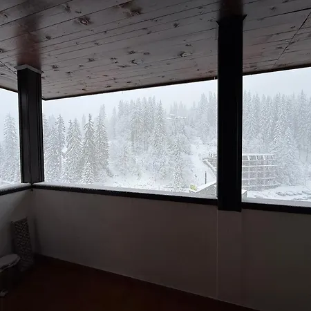 Pamporovo Living Cozy Mountain Apartment